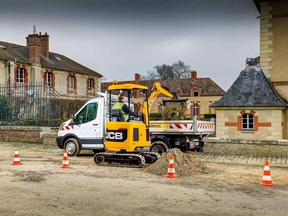 Аренда мини-экскаватора JCB 18Z-1