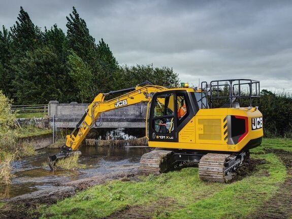 Аренда гусеничного экскаватора JCB 131X