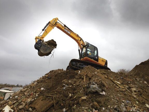 Аренда гусеничного экскаватора JCB JS240