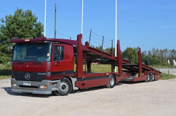 Аренда автовоза Mercedes-Benz Actros 1840