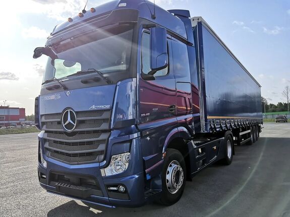 Аренда седельного тягача 4x2 Mercedes-Benz Actros