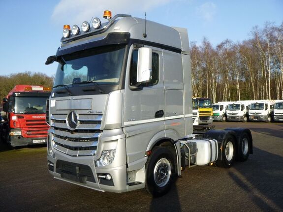 Аренда седельного тягача 4x2 Mercedes-Benz Actros