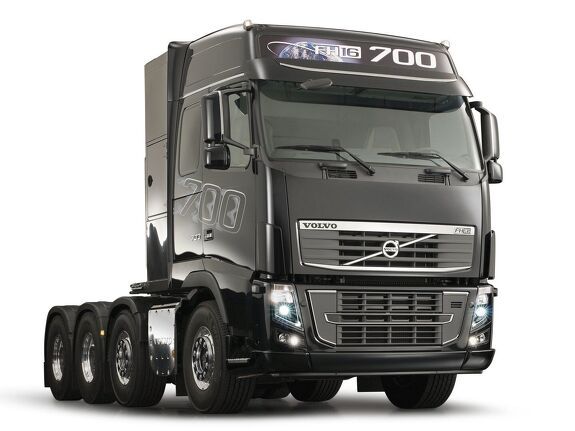 Аренда седельного тягача 8x4 Volvo FH16