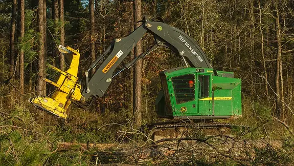 Аренда валочно-пакетирующей машины John Deere 803M