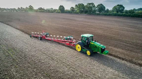 Аренда трактора John Deere 8RT 340