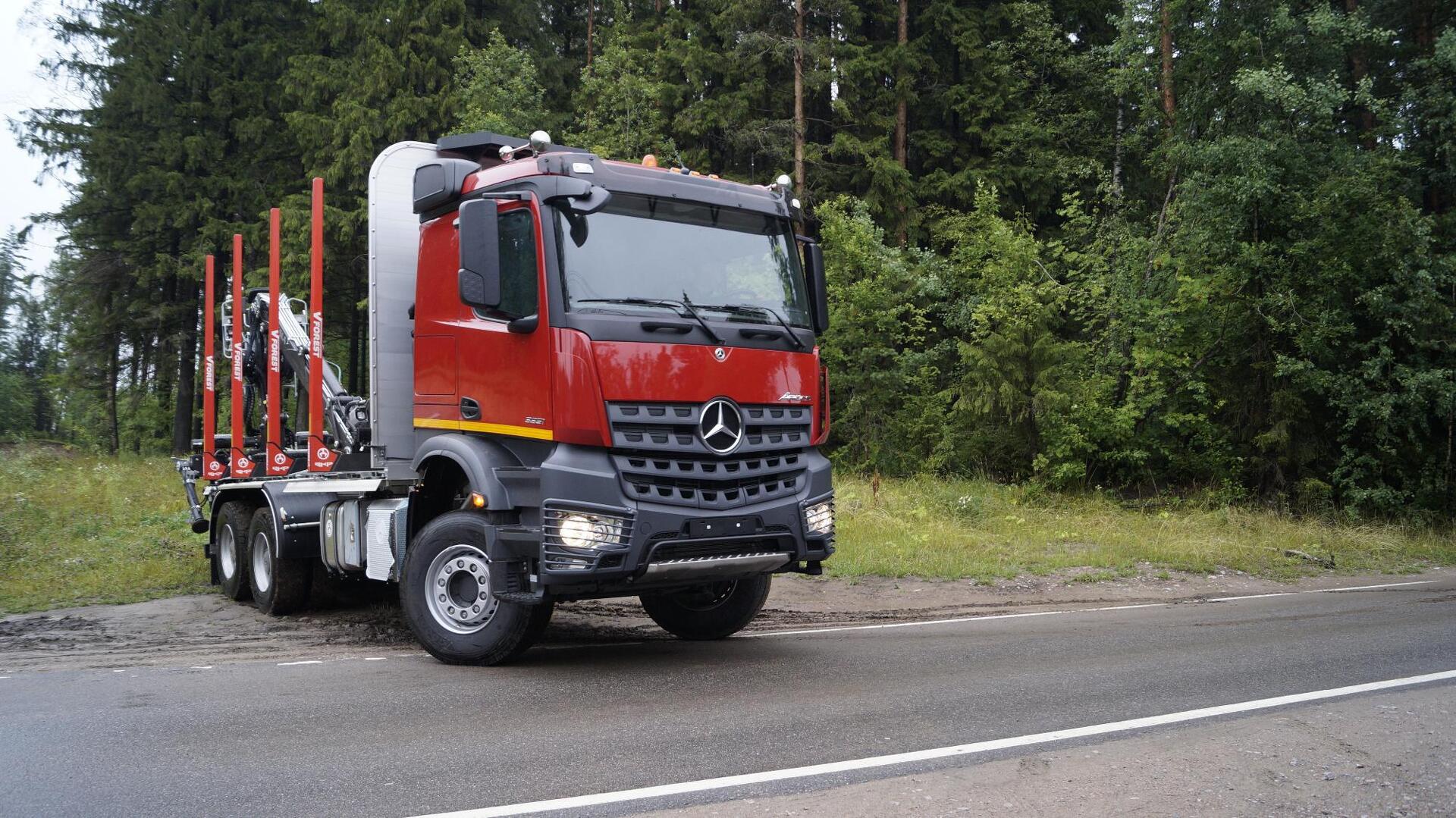 Сортиментовоз Mercedes Arocs 3351