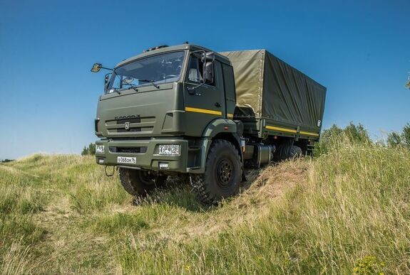 Бортовой автомобиль KAMAZ-43502-66 (D5) 2.jpg