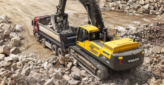 Аренда гусеничного экскаватора VOLVO EC380D