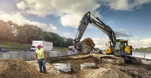 Аренда гусеничного экскаватора VOLVO ECR355E