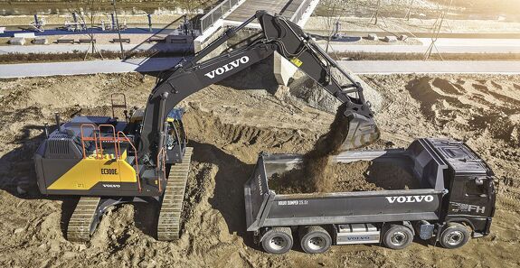 Аренда гусеничного экскаватора VOLVO EC300E HYBRID