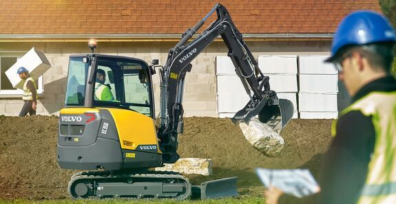 Аренда гусеничного экскаватора VOLVO EC35D