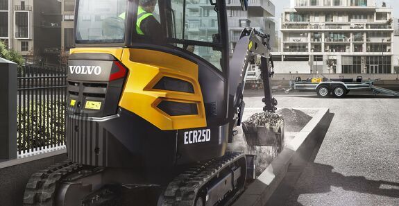 Аренда гусеничного экскаватора VOLVO ECR25D