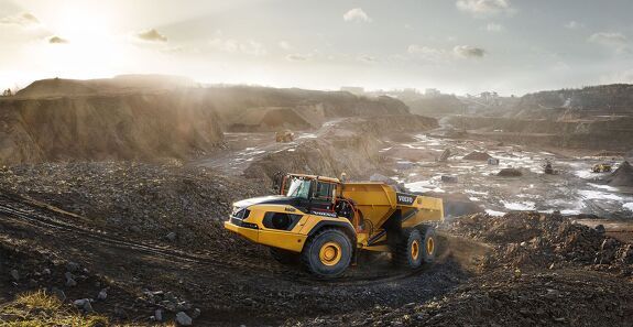 Аренда самосвала VOLVO A60H