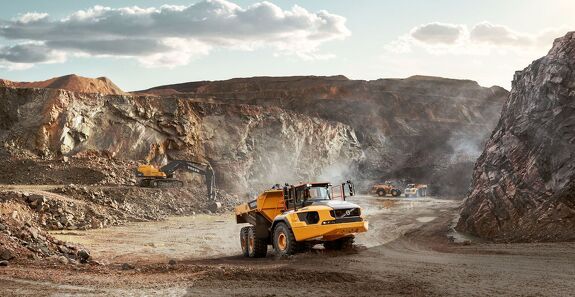 Аренда самосвала VOLVO A60H