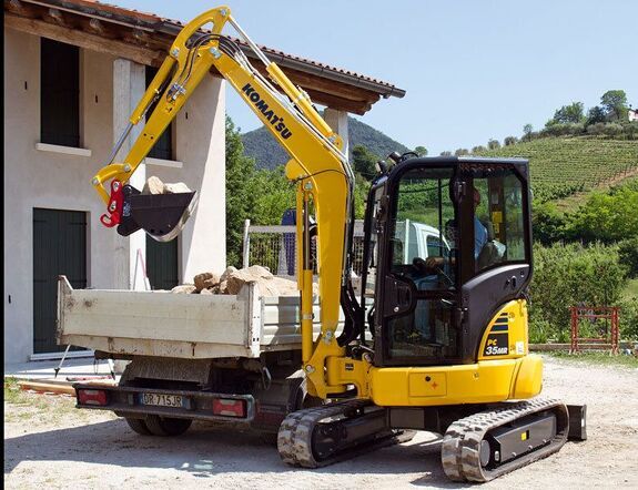 Аренда мини-экскаватора Komatsu PC35MR-5