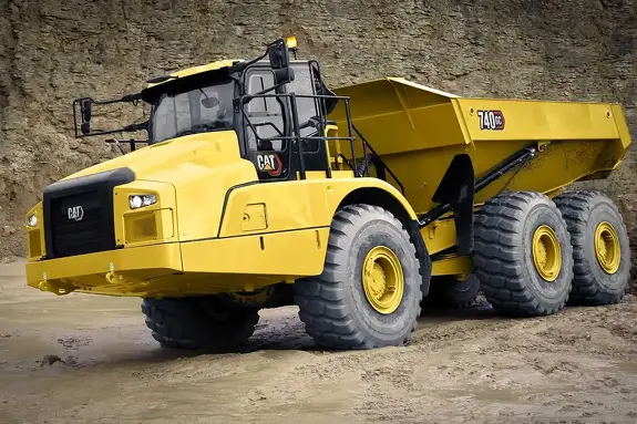 Аренда самосвала CAT 740 GC