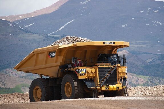 Аренда самосвала CAT 793F