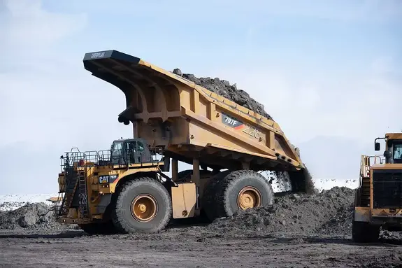 Аренда самосвала CAT 797F