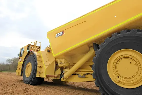Аренда самосвала CAT AD45
