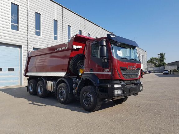 Аренда самосвала IVECO Trakker AD410T41